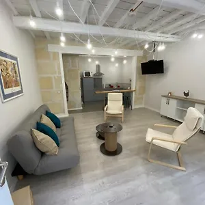 Maison De Au Cœur Du Centre Historique Hébergement de vacances